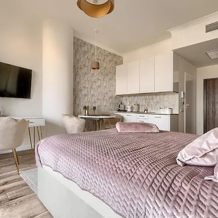Hanza Tower 1412 Апартаменты *
