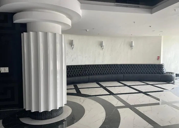 Hanza Tower 1412 Szczecin